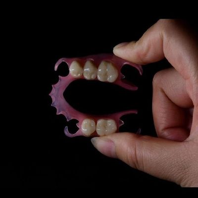 kwaliteit  Lightweight Flexible Valplast Partial Denture For Single Tooth fabriek